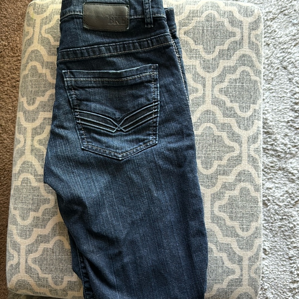 Men’s/ teens BKE denim jeans style is Alec straight leg size 29 regular